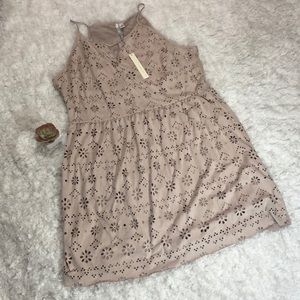 Lauren Conrad laser cut halter dress size XL NWT